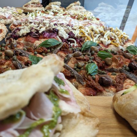 Pizza pizzeria Pizzetta?